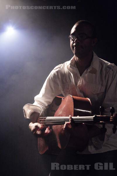 TAHITI BOY AND THE PALMTREE FAMILY - 2008-09-18 - PARIS - La Maroquinerie - 